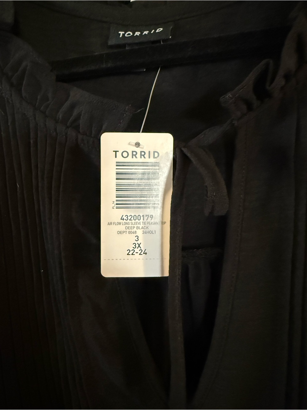 torrid Black Pintuck Ruffled Neck Peasant Top - Picture 2 of 2